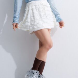 荷葉邊短裙褲
